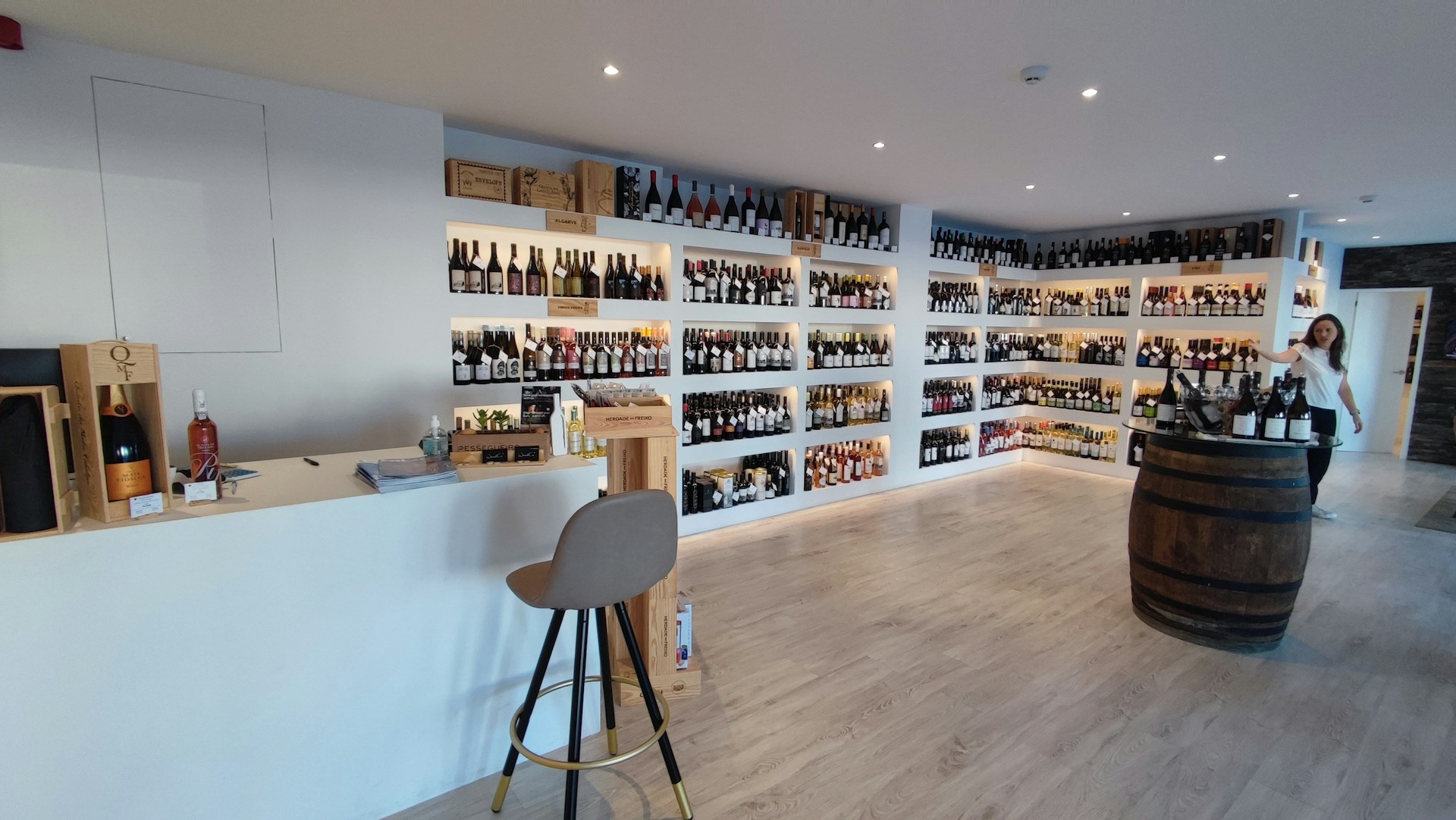 wine shop